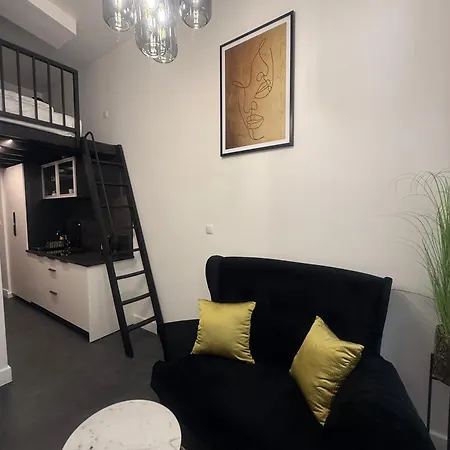 I'm Gold Antresola Lägenhet