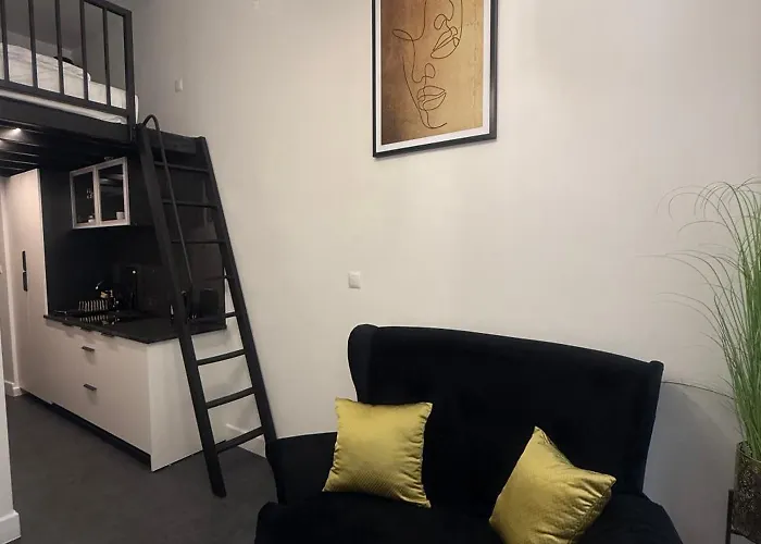 I'm Gold Antresola Apartment